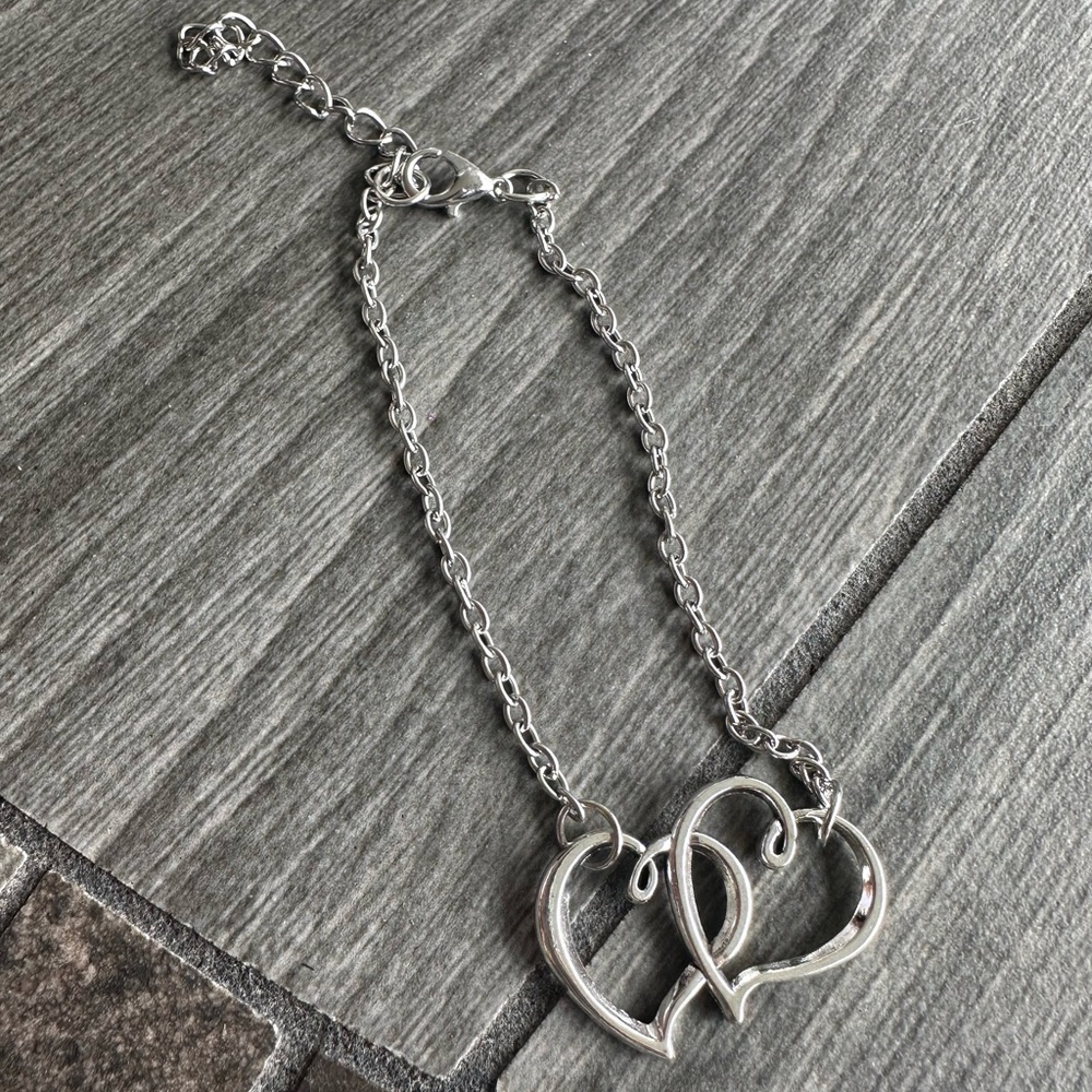 Interlinked Hearts Silver Adjustable Bracelet